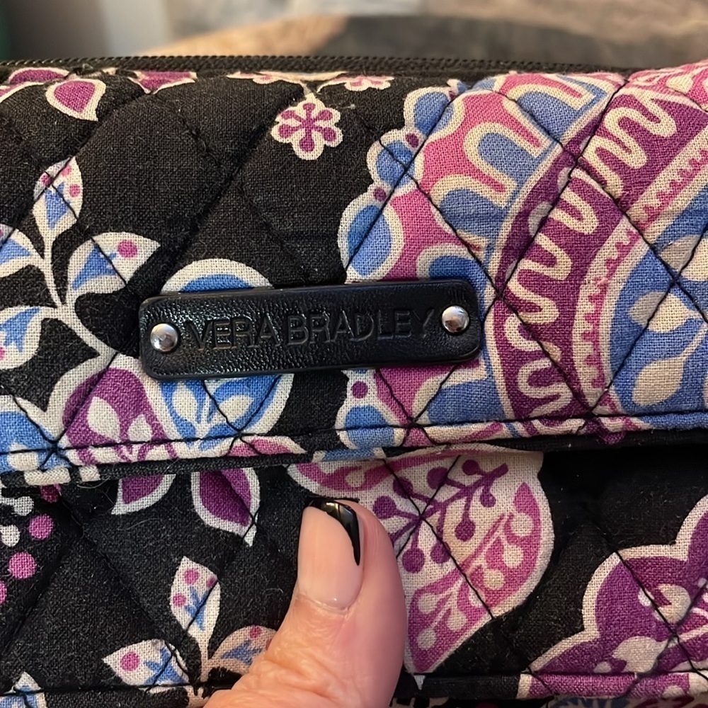 VERA BRADLEY CROSSBODY black purple pink floral - Picture 6 of 6